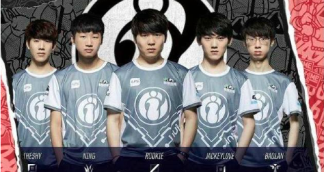 诺丁汉森林 诺丁汉森林