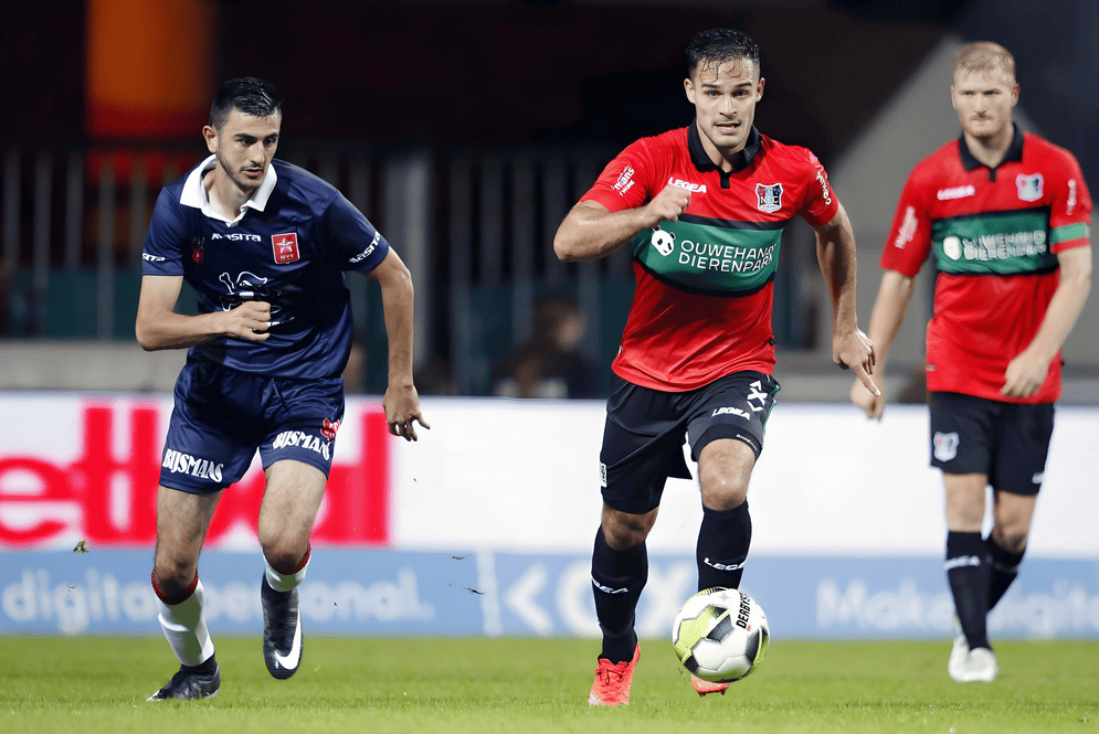 这需要教练 这需要教练