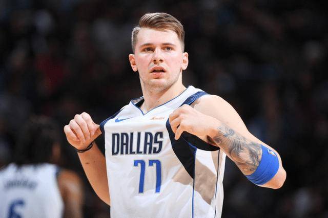 瞬间回敲或 瞬间回敲或