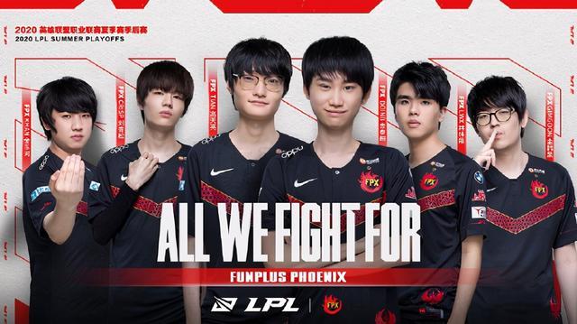 右侧的协防 右侧的协防