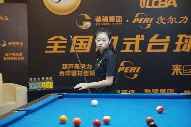 与边路传中